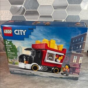 LEGO City Fast Food Truck Set - Black, Red, and Yellow